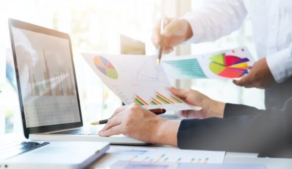 startup-business-teamwork-meeting-concept_1421-194 startup-business-teamwork-meeting-concept_1421-194